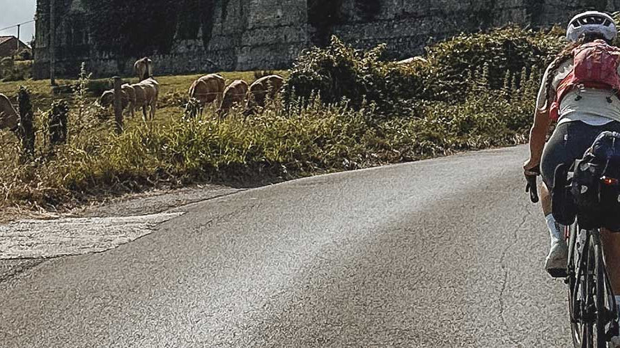 Three Days to Santiago: Laura & Marcos' First Cycling Adventure